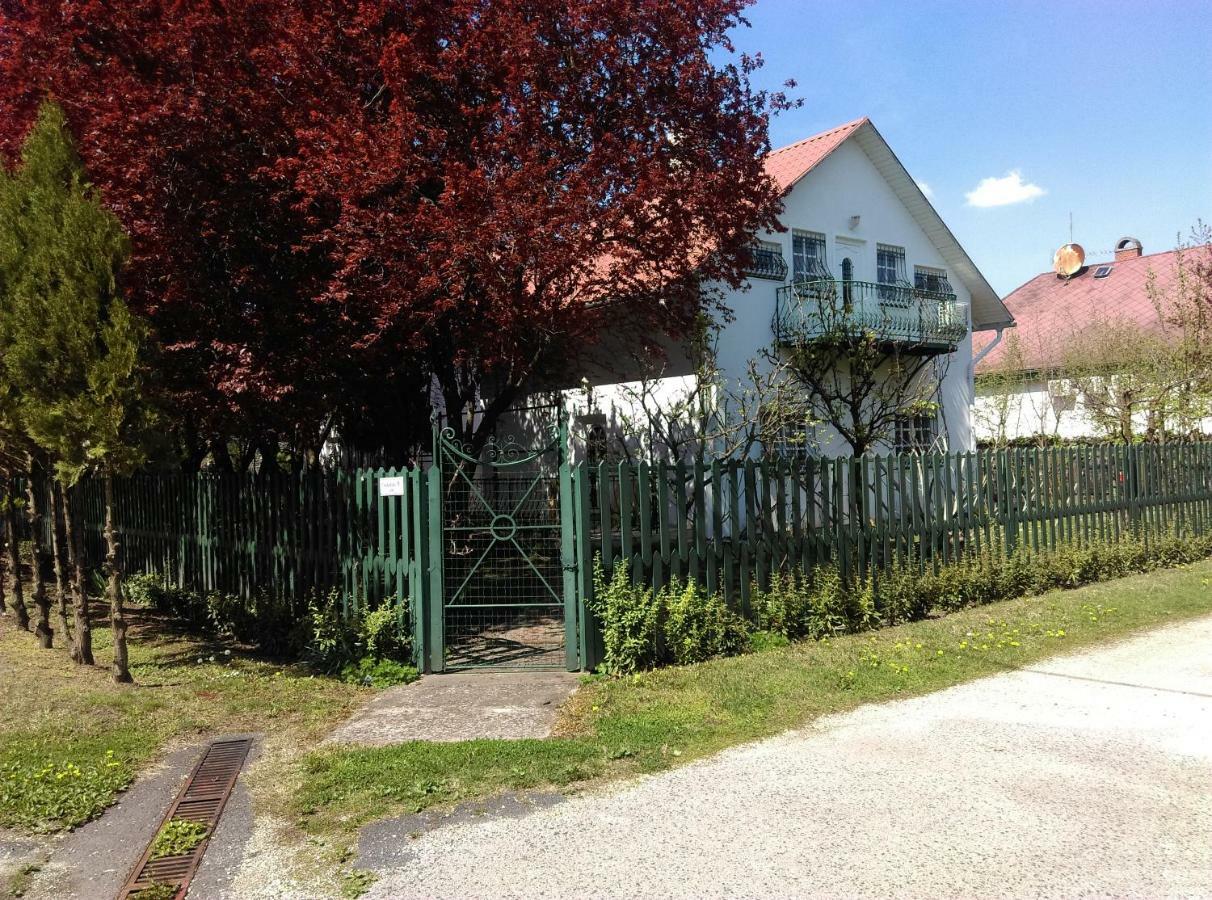 Fesztival Nyaralohaz Apartment Zamardi Exterior photo